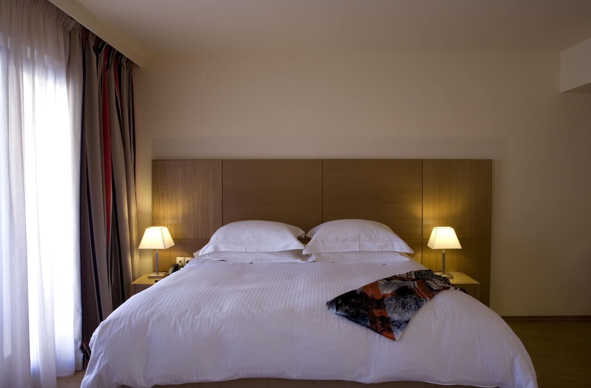Valis Resort Hotel Volos Luaran gambar A bedroom