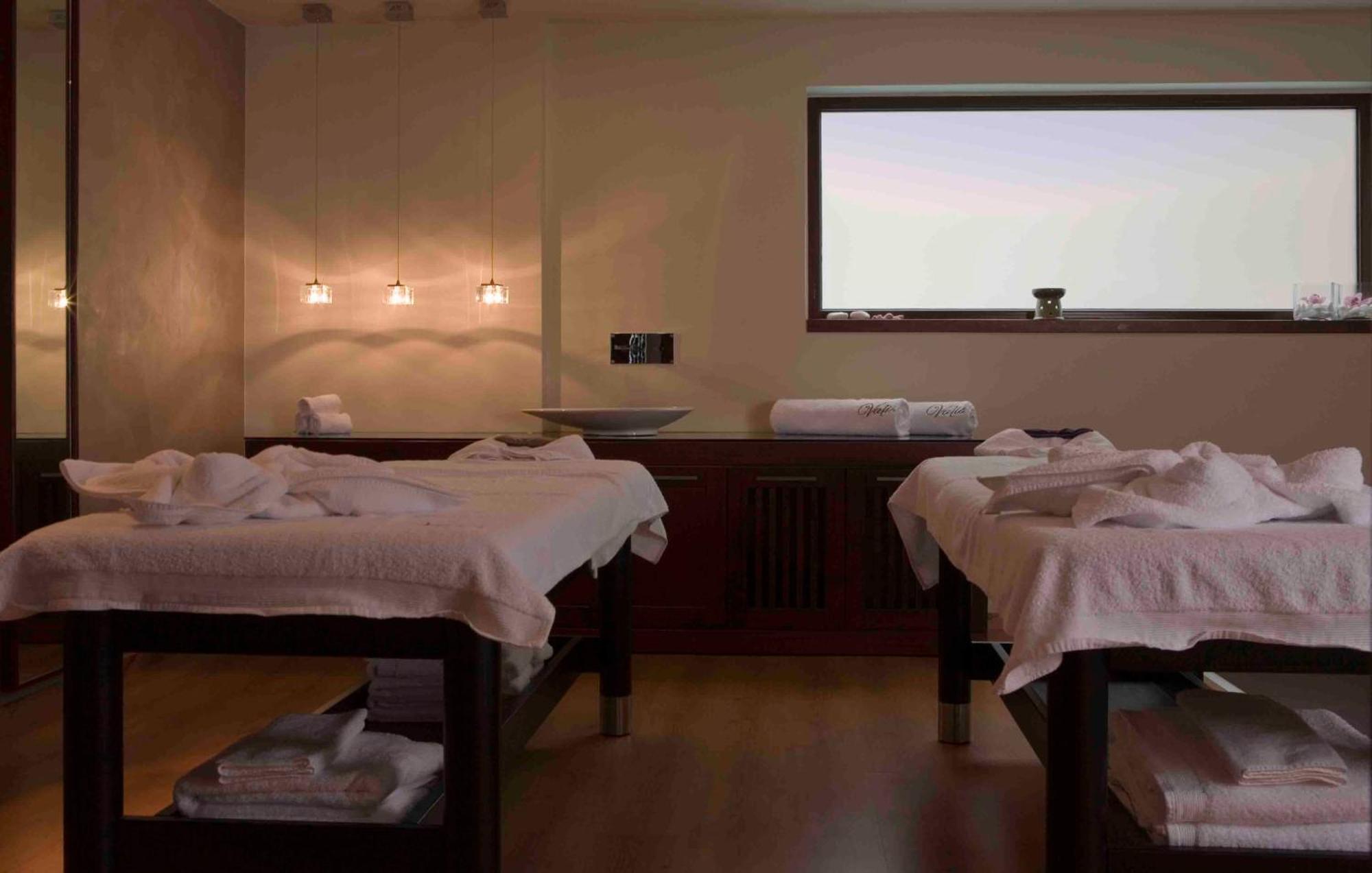 Valis Resort Hotel Volos Luaran gambar Massage beds