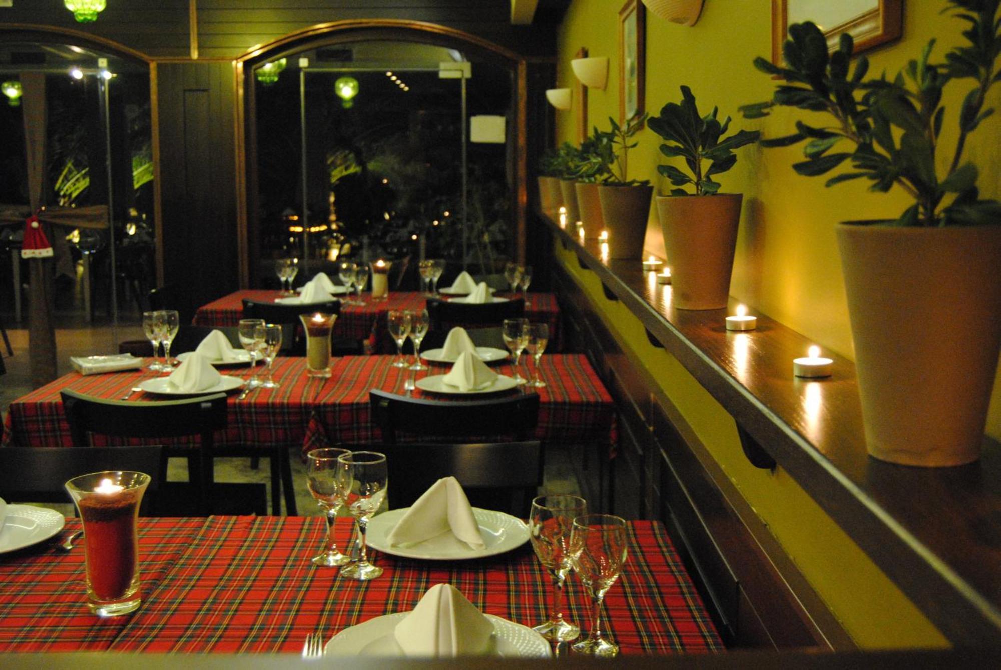 Valis Resort Hotel Volos Luaran gambar Restaurant interior