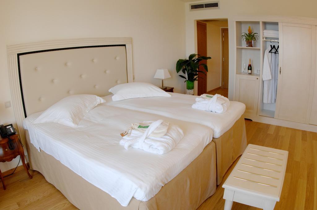 Valis Resort Hotel Volos Luaran gambar A room at the hotel
